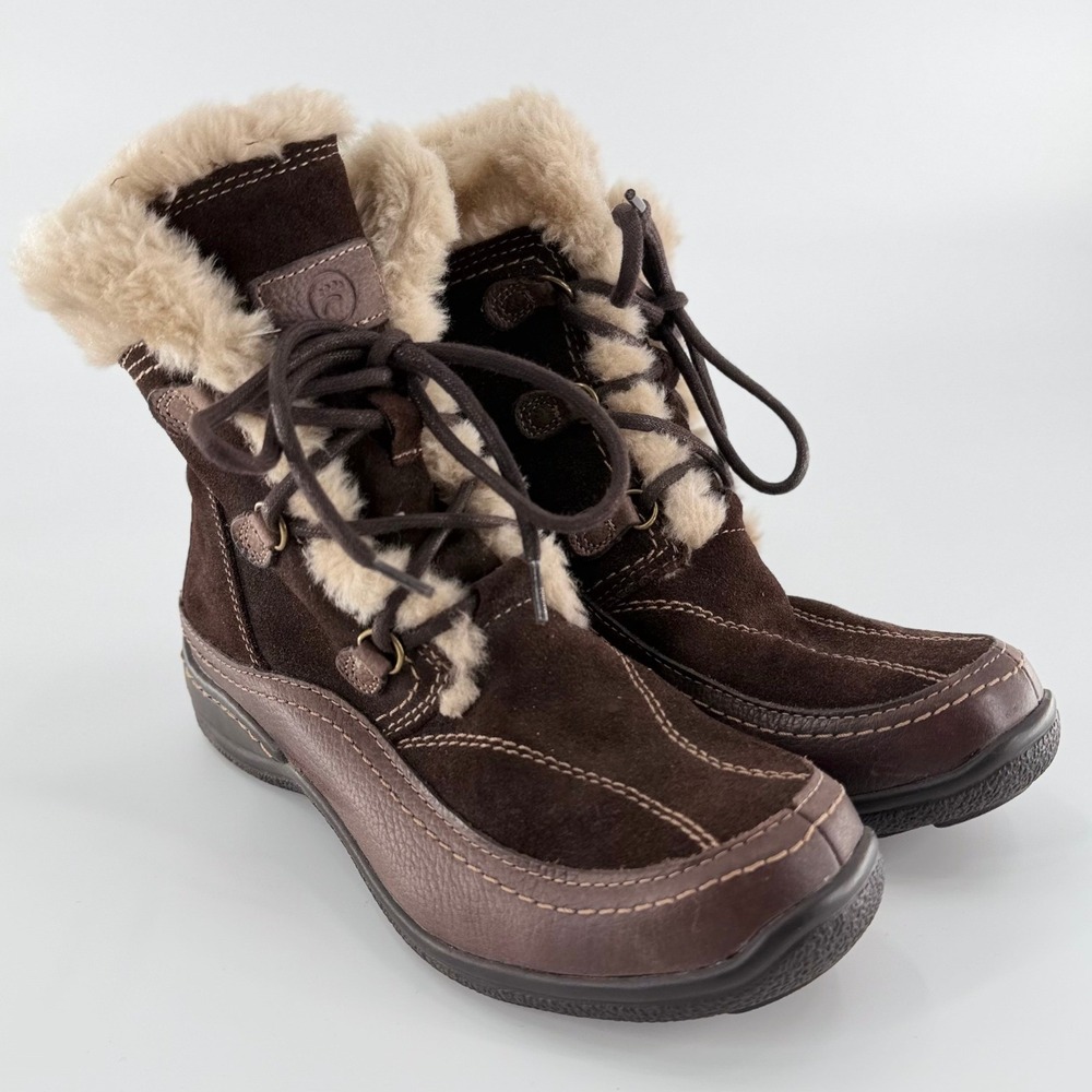 BARE TRAPS Brown Suede Leather Faux Fur Lined Lace Up Stay Dry Winter Boots